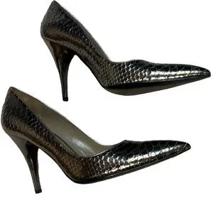Escarpins Via Spiga Noirs - Taille 7.5 US - Talons 9.5 Cm (3 3/4") - Occasion - À Re-talonner